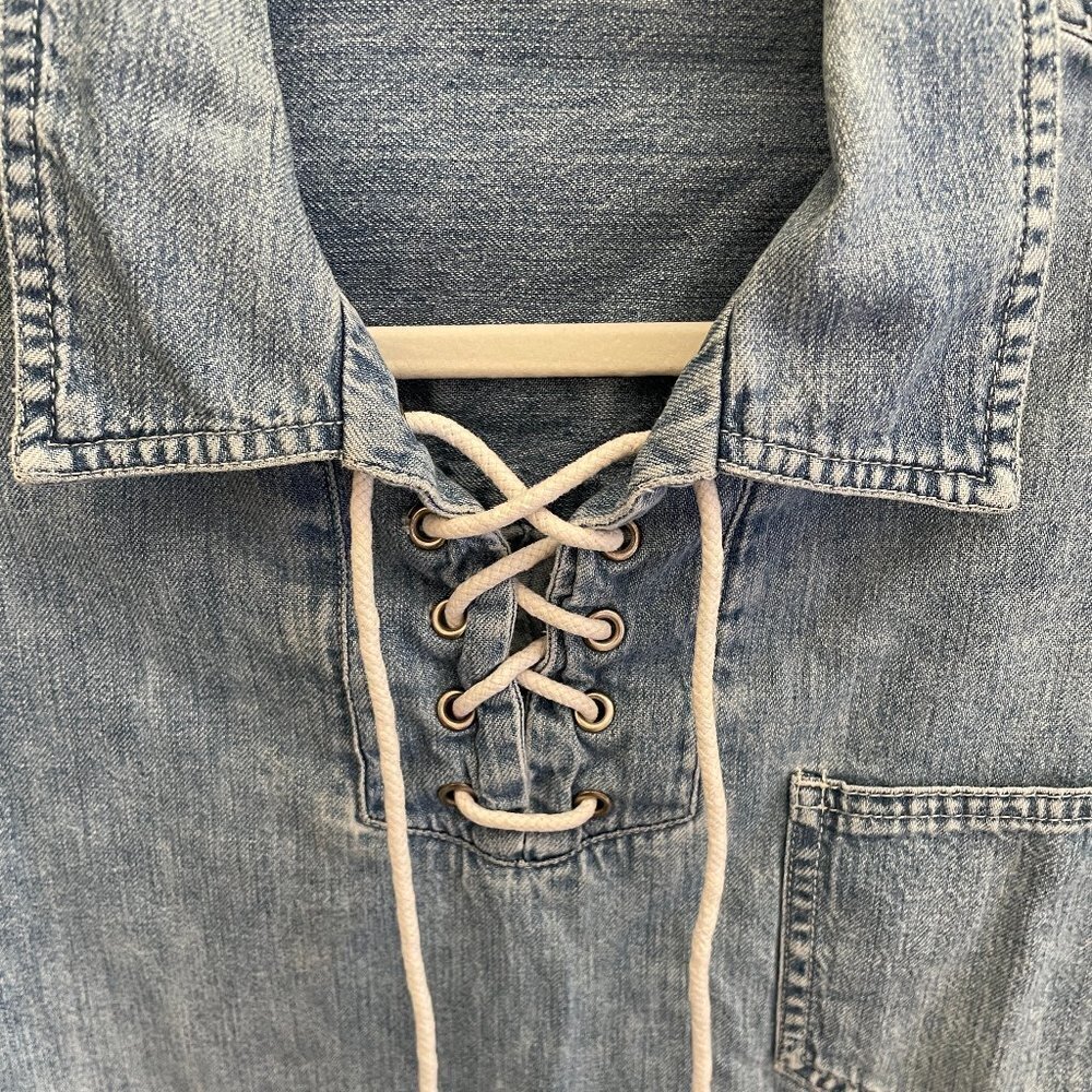 Vintage Liz Claiborne Denim Jean Lace Up Y2K collared Shirt Blouse Top Retro - Picture 5 of 7